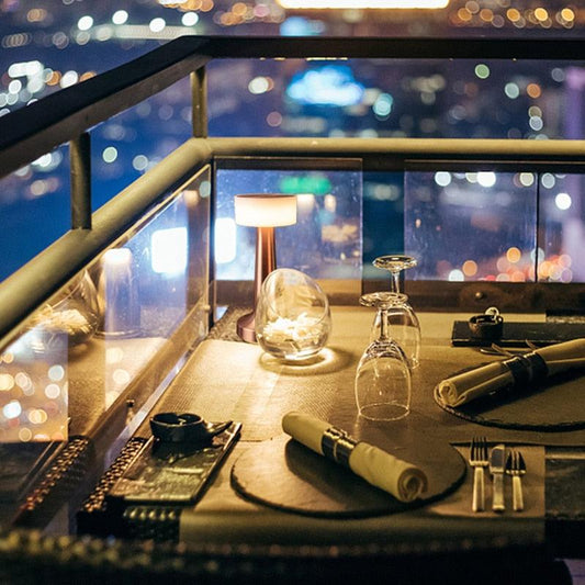 Dimming Bedside/Desk/Table Lamp with USB