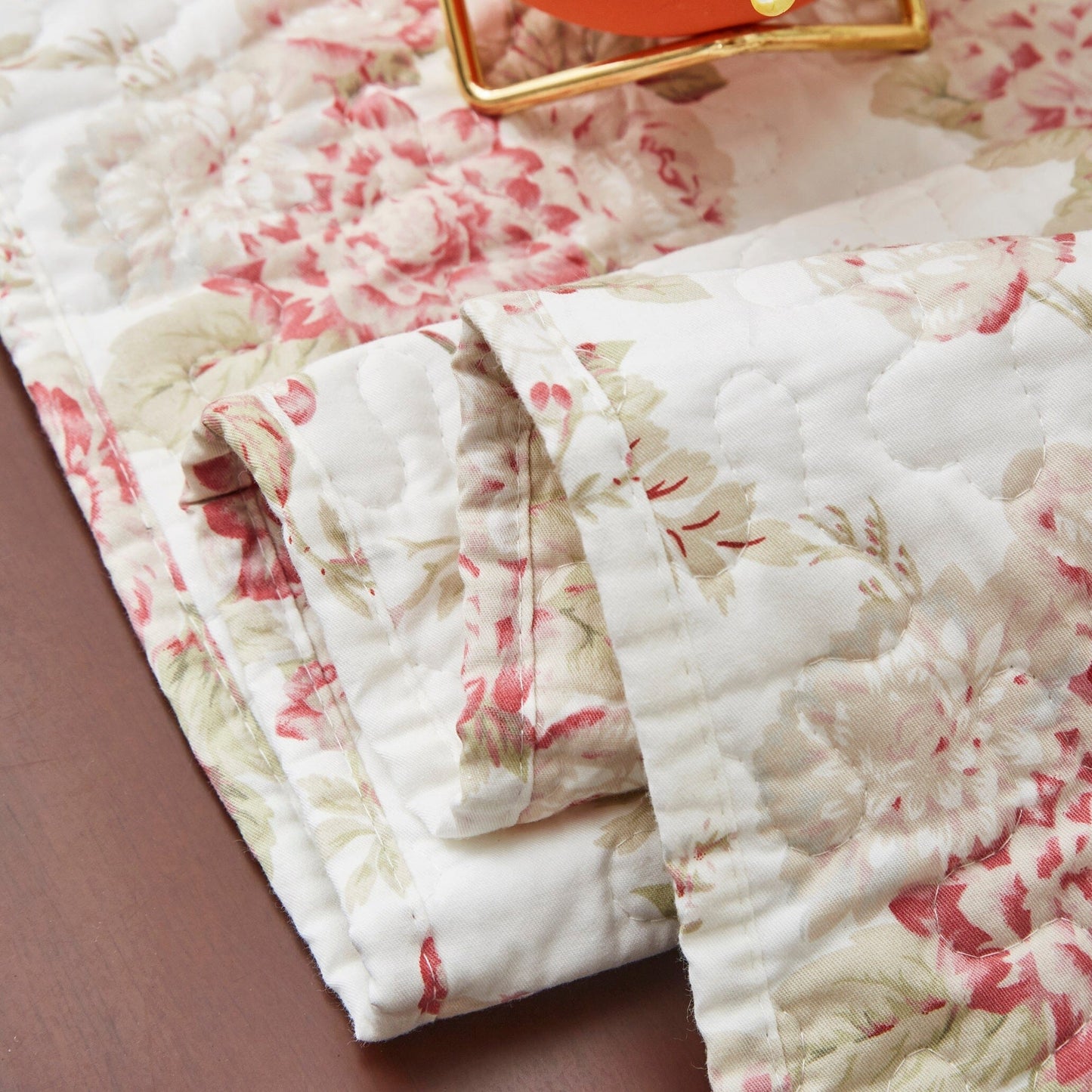 Cottage Floral Roses Quilted Cotton Dining Table Runner