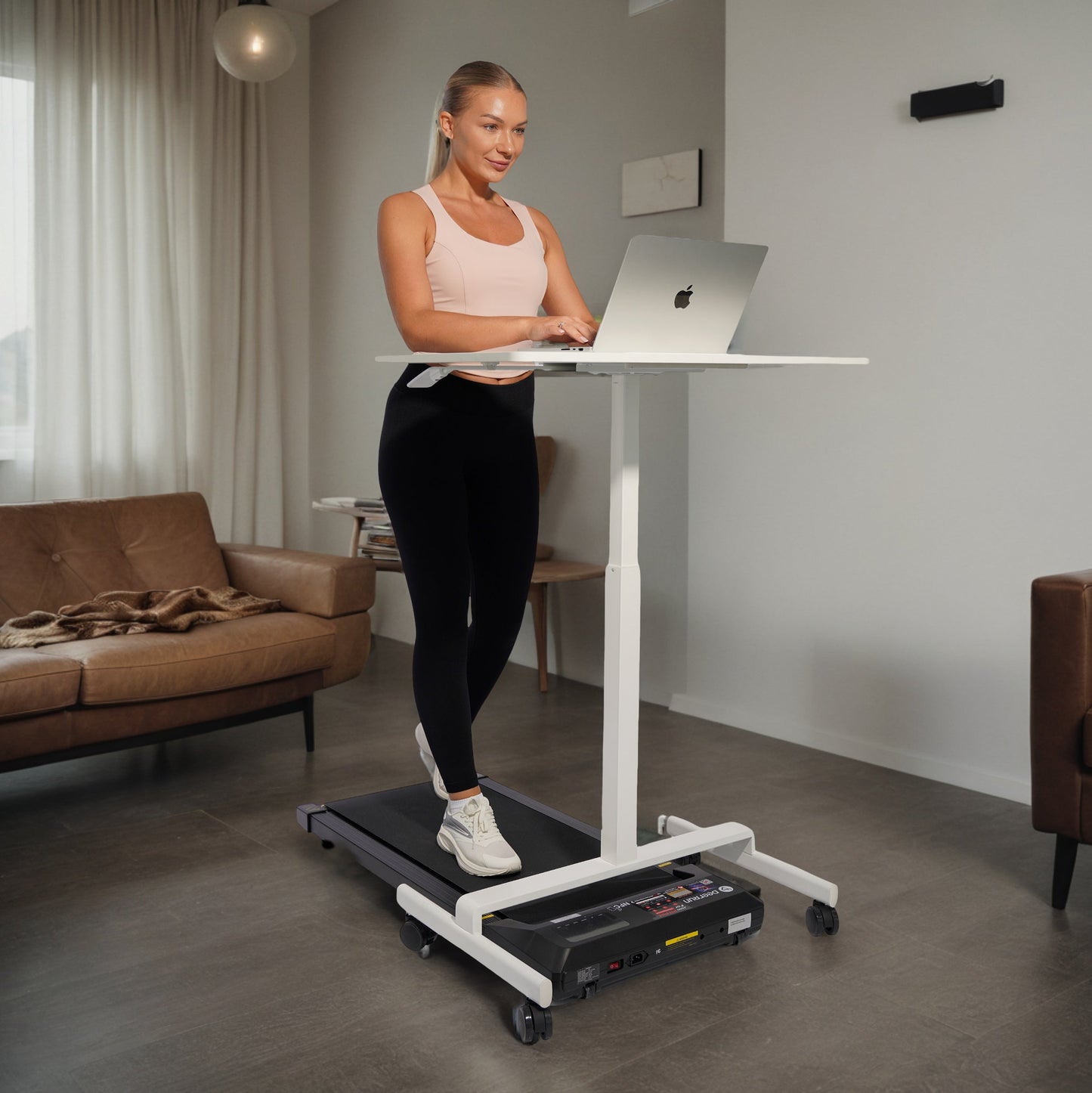 Standing Desk - Rollable/Adjustable