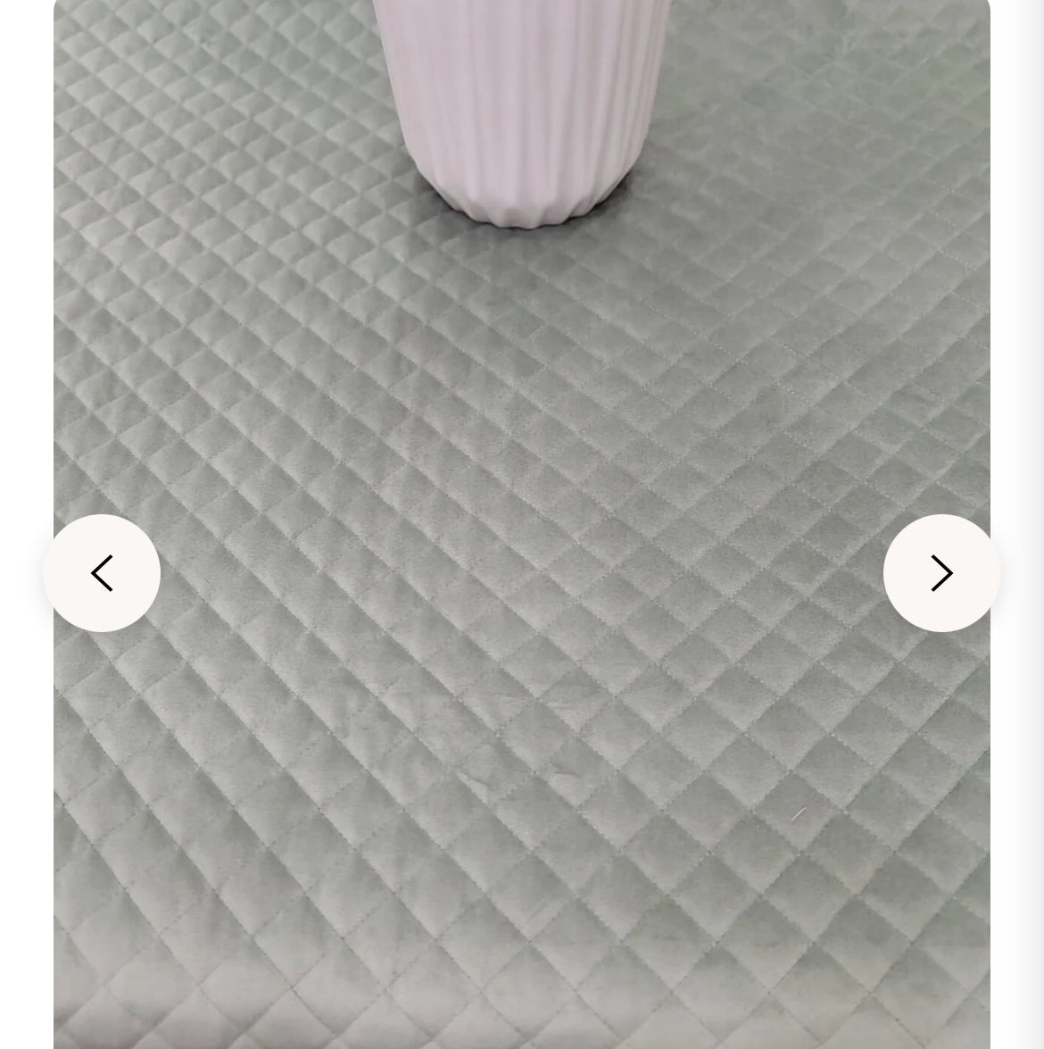 Quilted tablecloth-grey