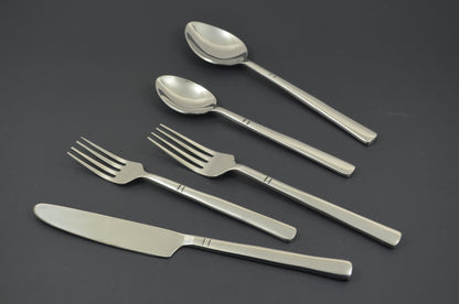 Modern Flatware set of 20 Pcs Stainless Steel