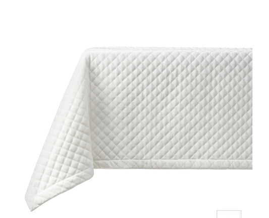 Quilted Washable Tablecloth