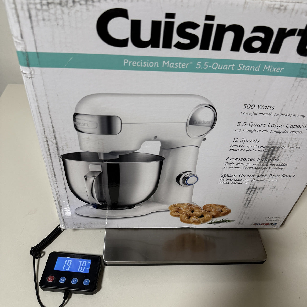 Cuisinart Precision Master SM-50 5.5 Quart Stand Mixer 500W 12-Speed White Linen