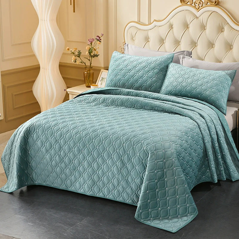 Three-Piece Bed Cover, Quilted,  One Side Velvet One Side Pure Cotton