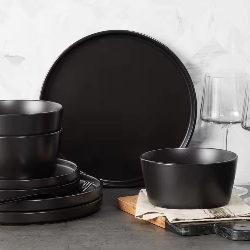 16-Piece Stoneware Dinnerware Set, Black