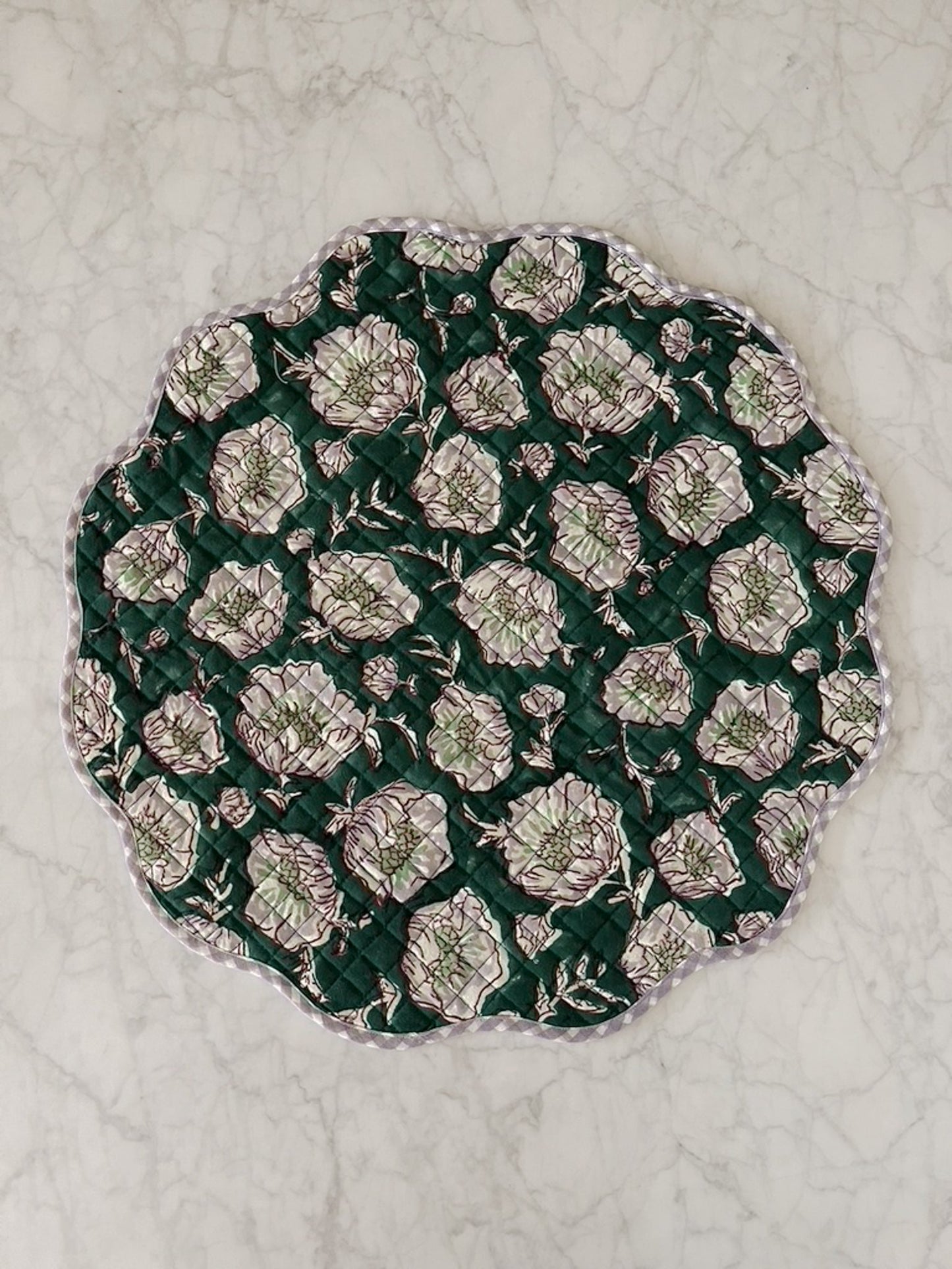 Quilted Scalloped Placemats