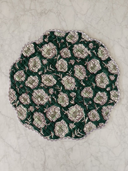 Quilted Scalloped Placemats