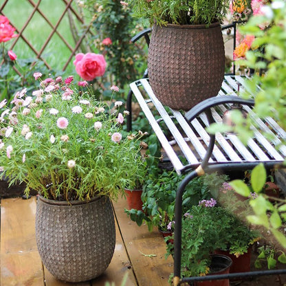 StoneNest Textured Planter
