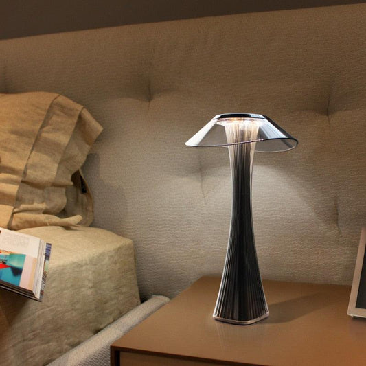 Desk Lamp/Bedside Lamp w/ USB Charging