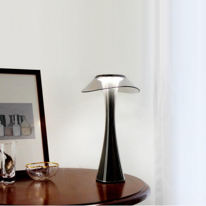 Desk Lamp/Bedside Lamp w/ USB Charging
