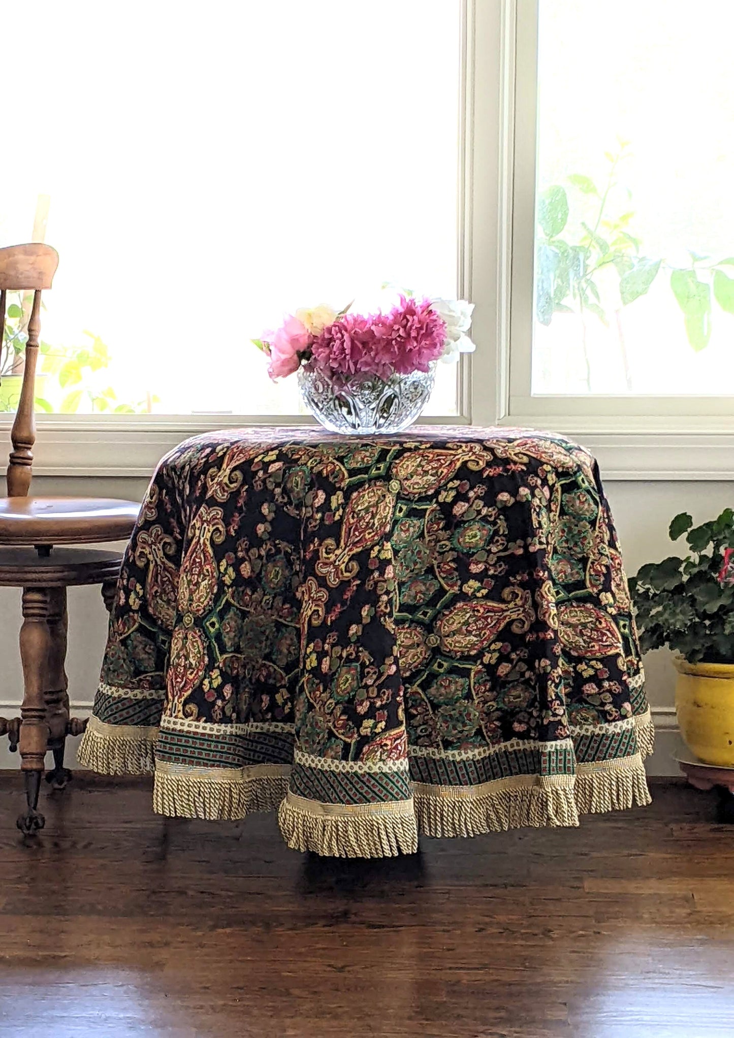 Black Ornate Paisley Woven Tapestry Tablecloth