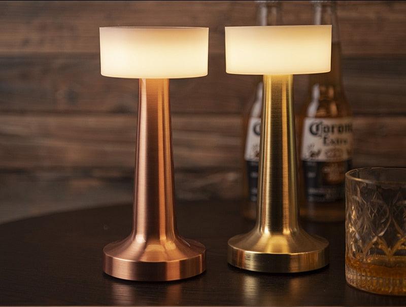 Dimming Bedside/Desk/Table Lamp with USB